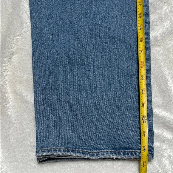 J. Crew Women's Straight-Leg Jeans in Medium Blue - Picture 3 of 10